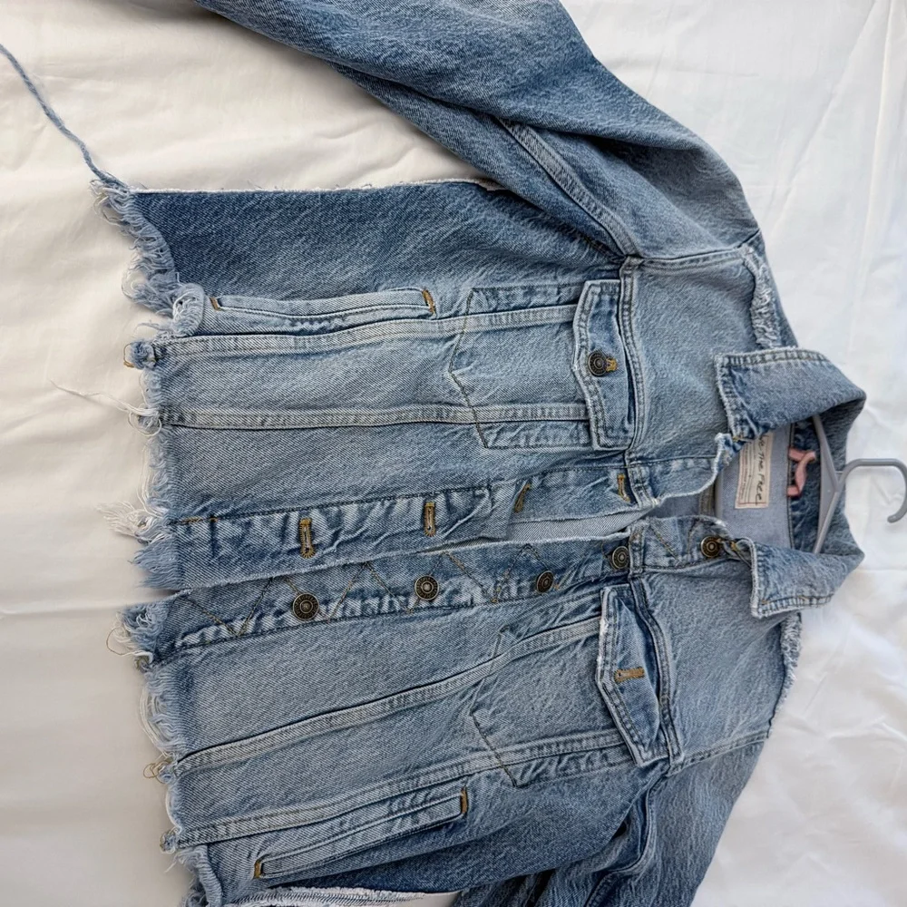 Free People Light Blue Denim Jacket - Picture 4 of 10
